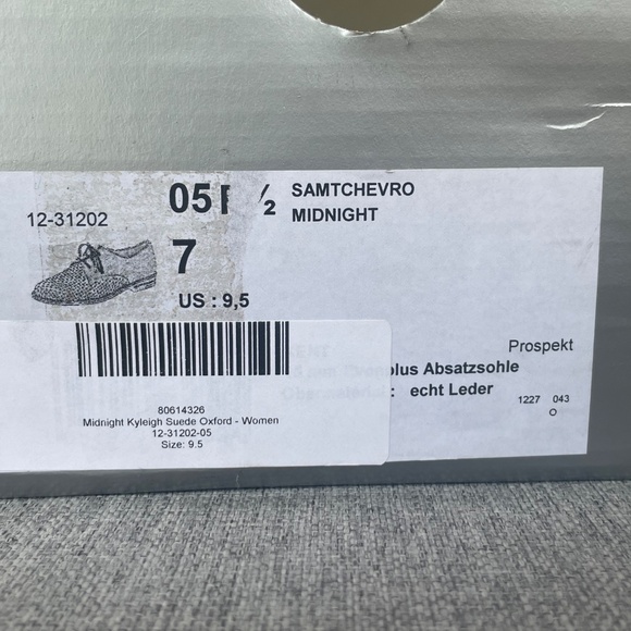 New in box - Suede Ara Studded Navy Oxford Shoes Size 9-9.5 US / 7 EU - Picture 7 of 7